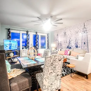  Holiday home Laketown Wharf 631 By Aneliya United States