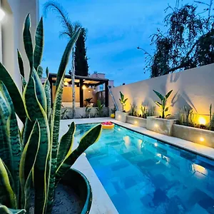  Villa Sabor Targa Garden -only Family